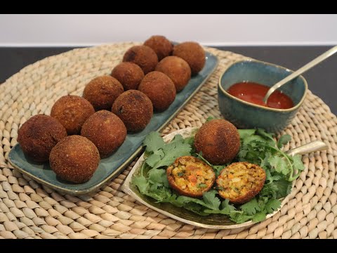 SIMPLE AND DELICIOUS FRIED RICE BALLS / NASIBALLEN/RECIPE/IKRAME.BOUU